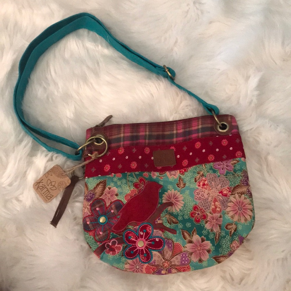 NWT 🤩 Karma Multicolor Floral Shoulder Bag